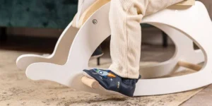 Jakie kapcie do żłobka wybrać? 5 sprawdzonych wskazówek dla rodziców